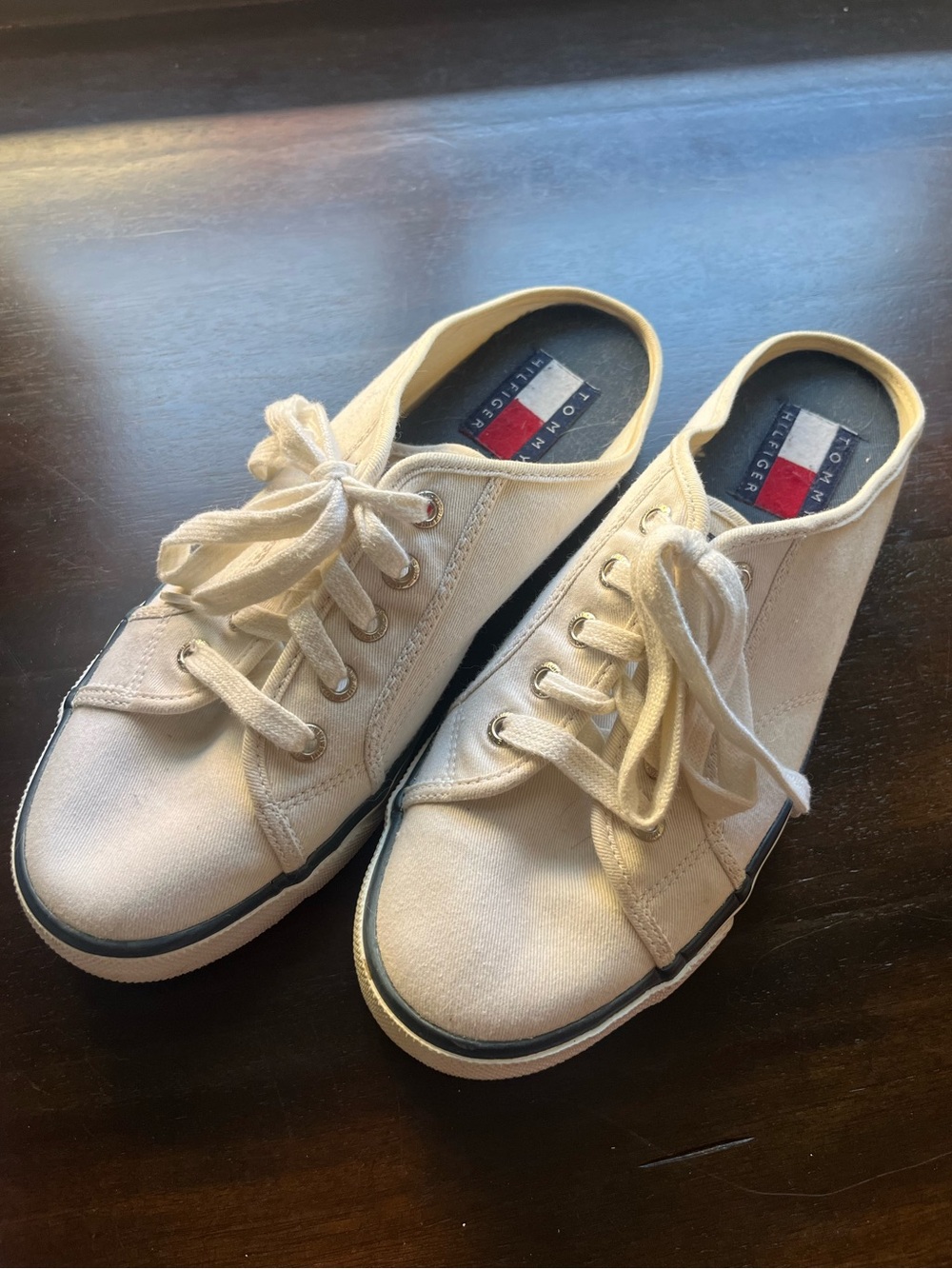 Tommy Hilfiger White Canvas Lace-Up Mule Sneakers